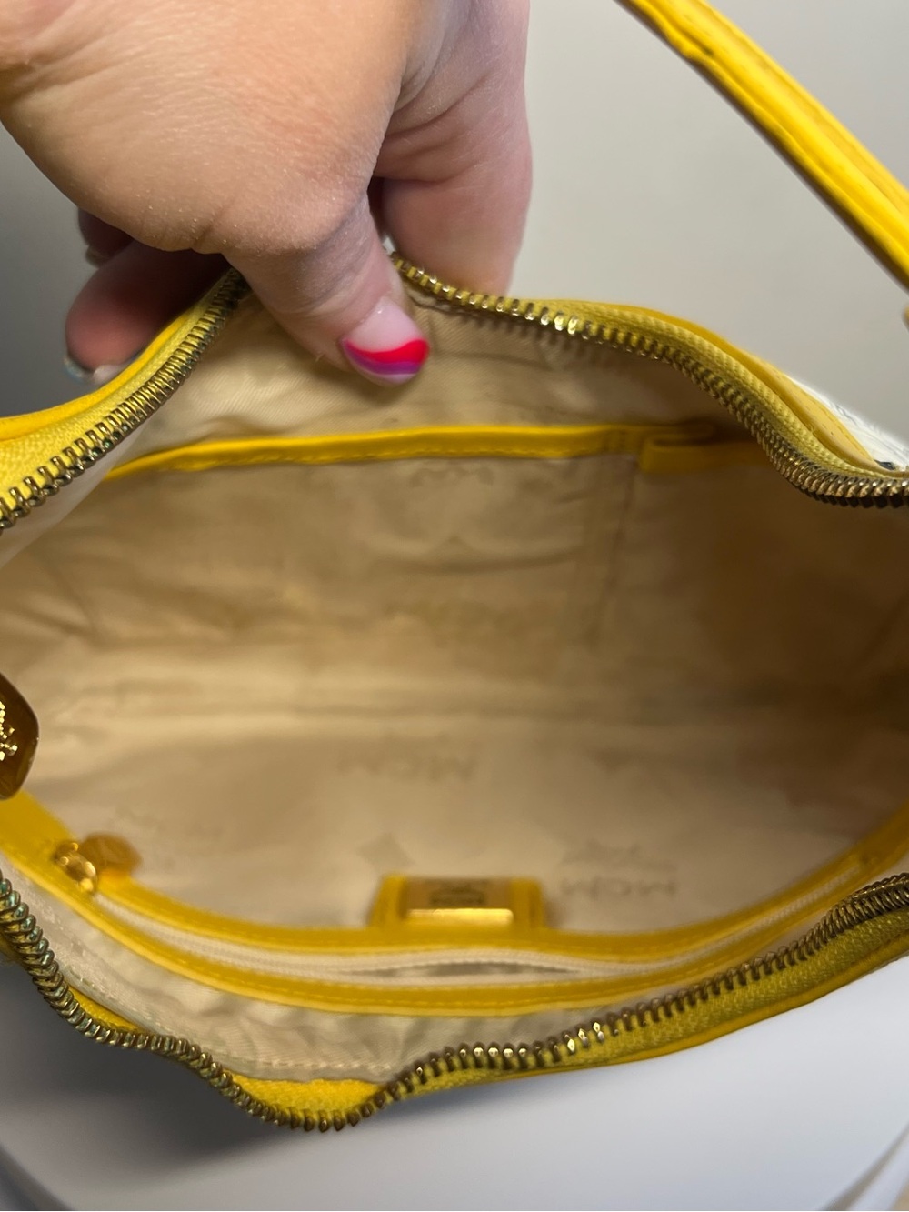 MCM White & Yellow Logo Hobo Shoulder Bag EUC - Picture 9 of 9